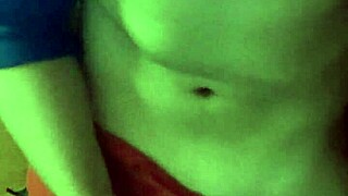 hey, wanna see me stroke myself real good tonight?