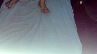 montando bien rico por la noche con mi novia antes de salir de joda