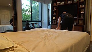 scarlett johnson as the housewife left alone