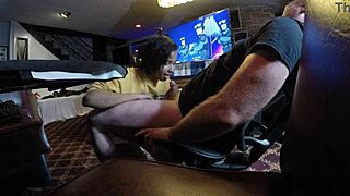 dayanara the nerd performs oral sex on the left side.