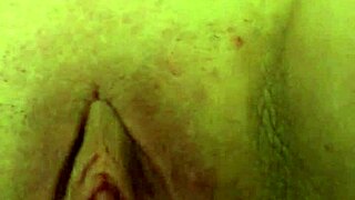 argentinian amateur woman shows off her super tasty vagina in homemade video