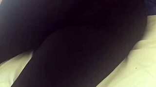 Pawg Jiggles Seductively In Tight Leggings