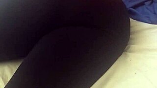 Pawg Jiggles Seductively In Tight Leggings