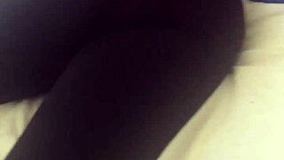 Pawg Jiggles Seductively In Tight Leggings