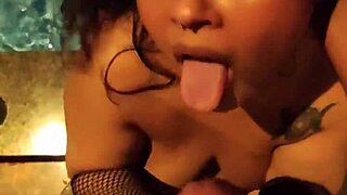 Blowjob in the pool reality sex scene