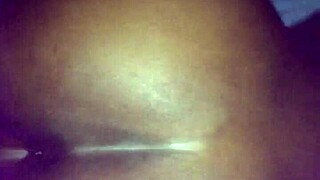 Oh man this ebony amateur bends over for homemade doggystyle assfucking in her wet pussy 😈🍑