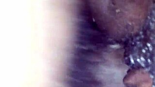 does juicy have that wet pussy ready?