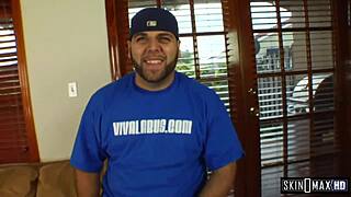 Stranger Picked Up for Intense Blowjob and Wild Ride