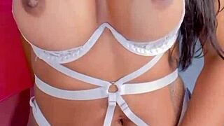 i lick this 19-year-old's huge pussy