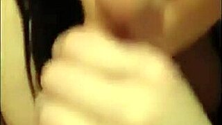 brunette amateur queen of dick sucking in homemade vid.