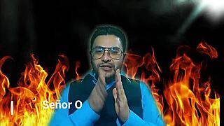 Dominant gives advice to new subs in BDSM school