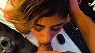 i once met a cosplay whore who could deepthroat on webcam