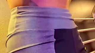 Big ass blonde gets her anal hole stretched wide open