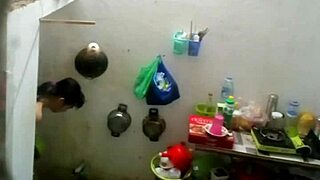 i'm a girl studying medicine in can tho