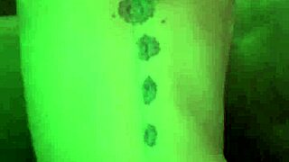 Beautiful babe twerks horny in doggystyle position