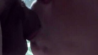 Wow, mi mujer sucking another guy while I watch! Unbelievable!