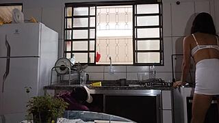 botei a cliente latina pra mamar e cavalgar gostoso