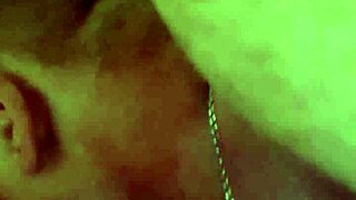 Wife Enjoys Muff Diving and Cunilingus from Husband