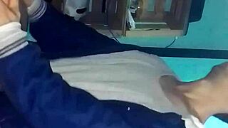 Me pongo bucaneras verde me la chupa y cogemos de perrito