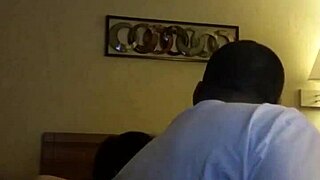 i share my wife in threesome group