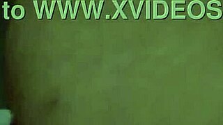 cogiendo a la vecina con gran placer