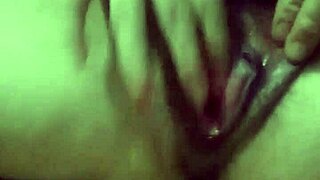 Intense female masturbator uses toys on her pussy!