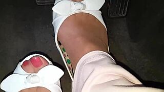 Intimate Webcam Session with Amateur