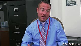 Earn bonus with intense gay sex