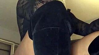 Balloon Fetish Babe Dominates With Her Big Ass