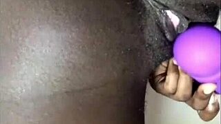 Twerking On A Vibrating Dildo With Intense Toys