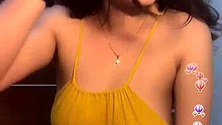 i show off my big sexy tits