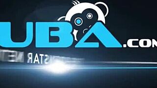 Does Jayden Cum with Shiny Glass Toy?