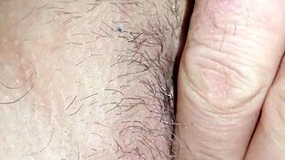 pussy open wide in emotional solo display