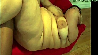 i'm a curvy white bitch fucked by black boy