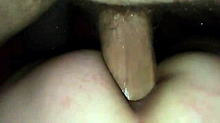 Wow! Anal on the Sofa With Raw Amateur Action!