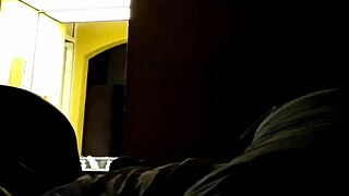 amateur couple chelo and leo hide their intimate moments