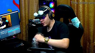 emy tatuada cheia de tesao em podcast popum no barraco sheer e red