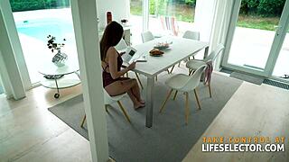 Damn! Check Sibyl's sexy morning blowjob ritual