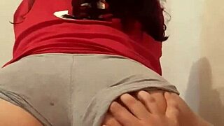 Yo, me tiré a mi jugadora de béisbol, le flipa mi bate! ⚾