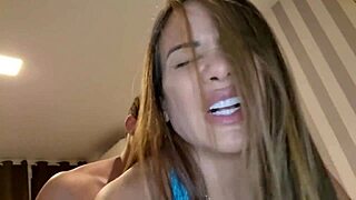 Patrão Slams Me Hard in Kitchen with Muscular Power