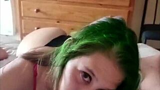 latina givin head, damn i luv this shit