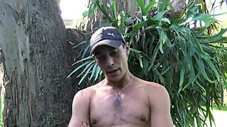 Man, Latinleche got this Latino sucking for cash in wild orgy! 💦