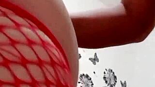 Sexo no pelo with milf’s wet pussy and natural tits unleashed