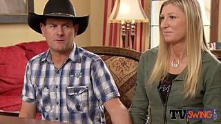 Horny southern couple starts with blowjob foreplay in the backyard