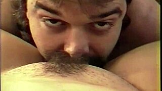 cailleach mara gets wild with foot worship and squirt action