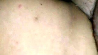 hilo dental sexy esposa nalgona cojiendo rico, showing off her curves in passionate action