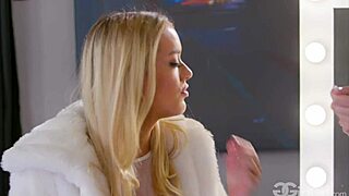 I wached lesbian pop star in scissoring with brunete