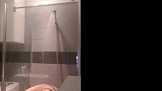 Join me in the shower, Bella Rico and Magic Javi