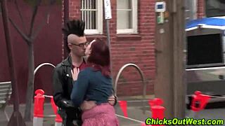 Hey babe, wanna lick your real girlfriend like this tonight?