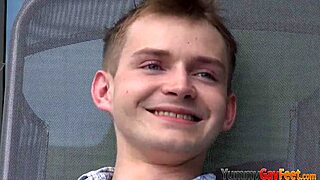 Gay Twink’s Kinky Footjob on Hunk Feels Amazing